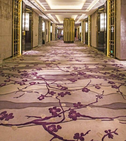 thảm len trải sàn khách sạn