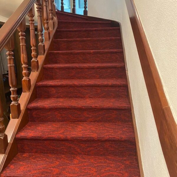 thảm trải sàn cầu thang